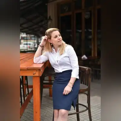 周雅莉